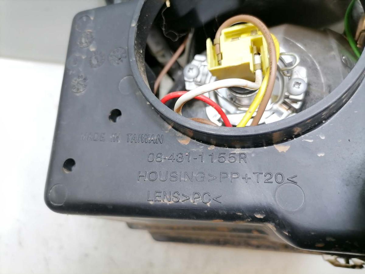 Ford Fusion original Scheinwerfer vorn rechts Halogen Bj.2004